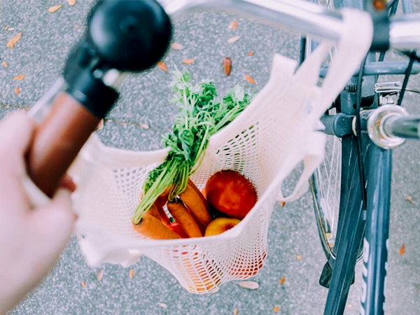 Met de fiets naar de weekmarkt in Roermond