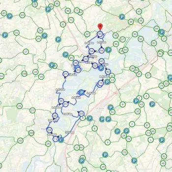 Kaart met daarop de uitgestippelde fietsroute via de knooppunten van de fietsroute Grensmaas
